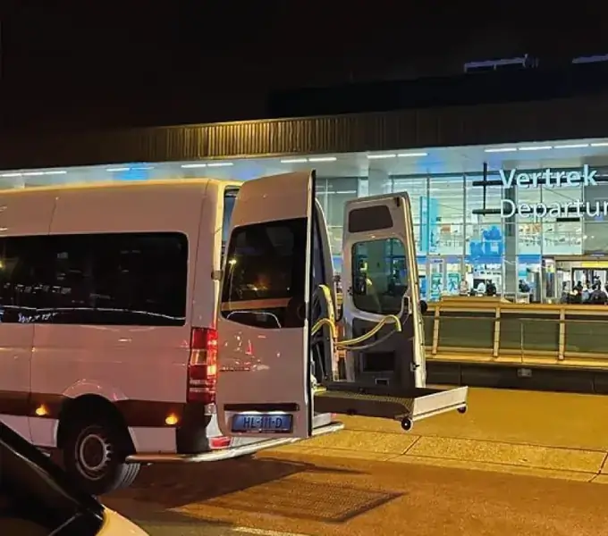 Rolstoeltaxi Schiphol Amsterdam